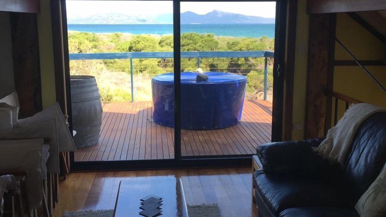 Photo of Livingroom in Dolphin Sands