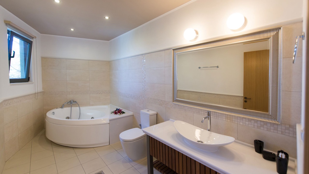 Photo of Bathroom in Agios Nikitas