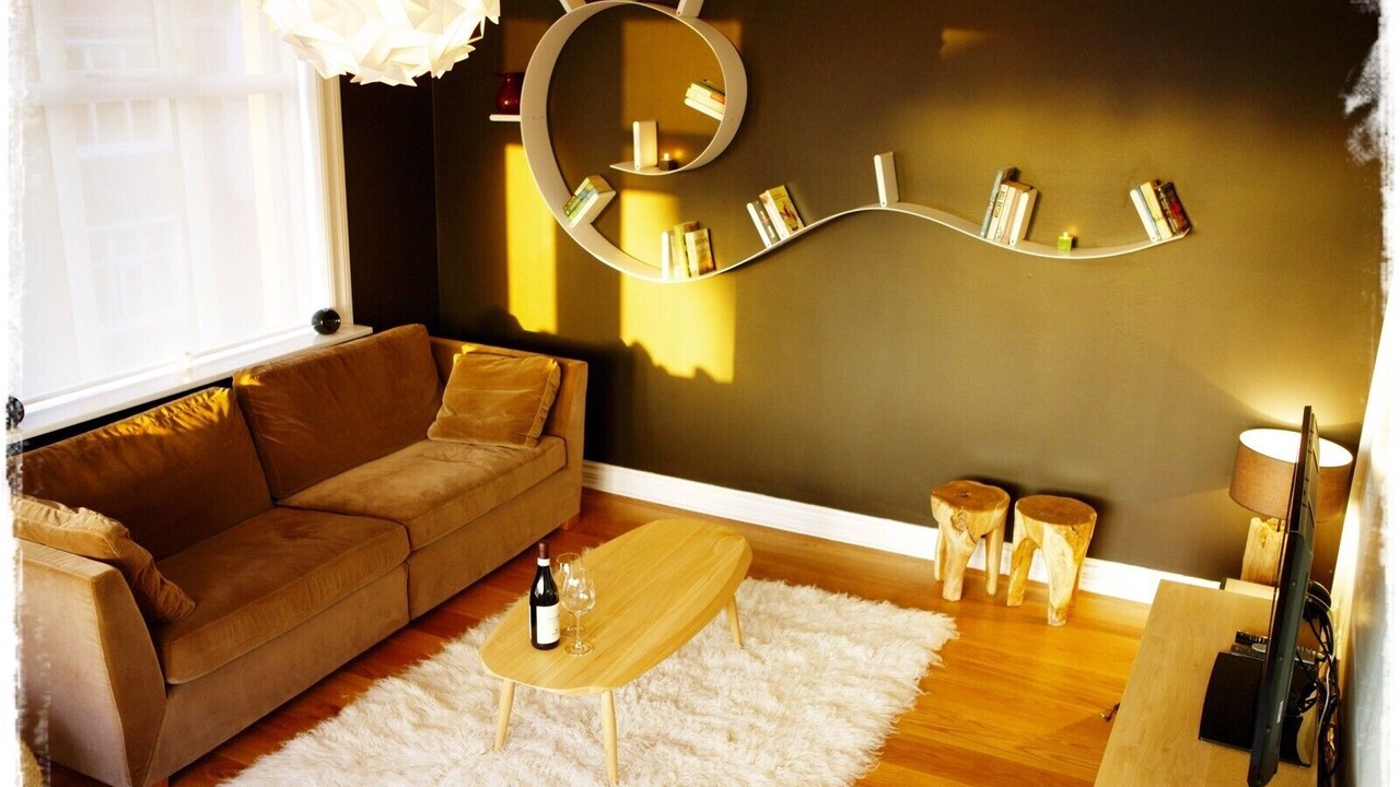 Photo of Livingroom in Downtown