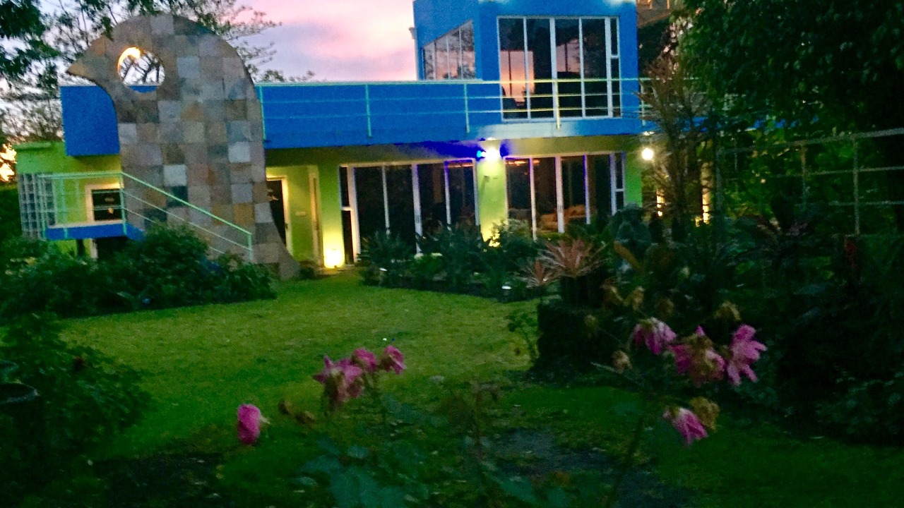 Photo of Outdoor in Roble