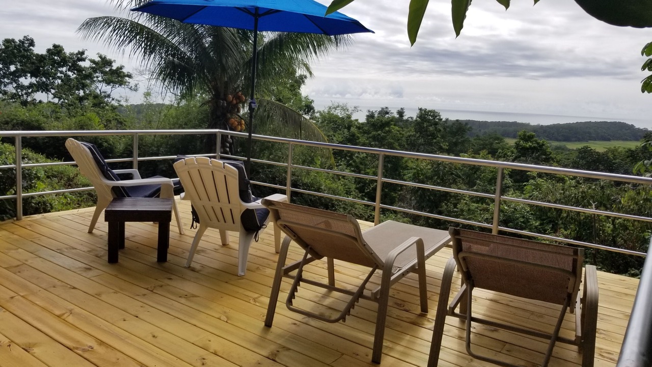 Photo of Patio Balcony in Dominical