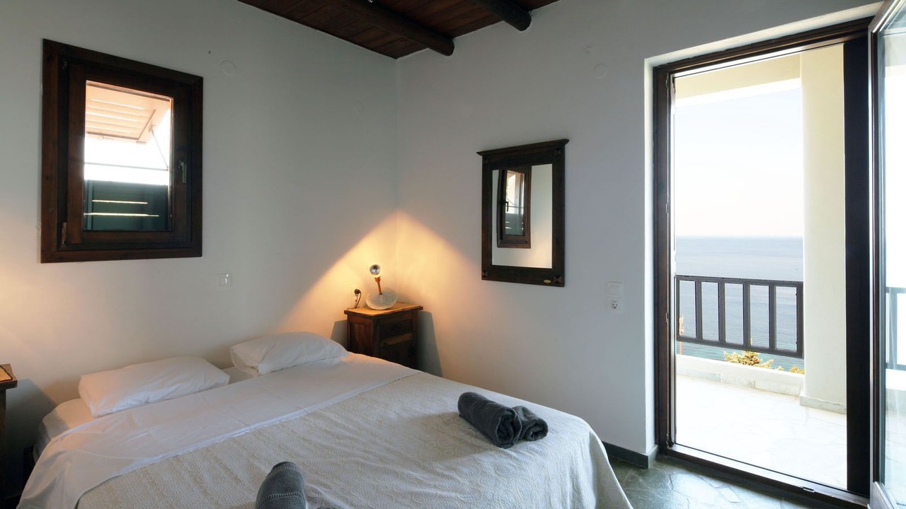 Photo of Bedroom in Ydrousa