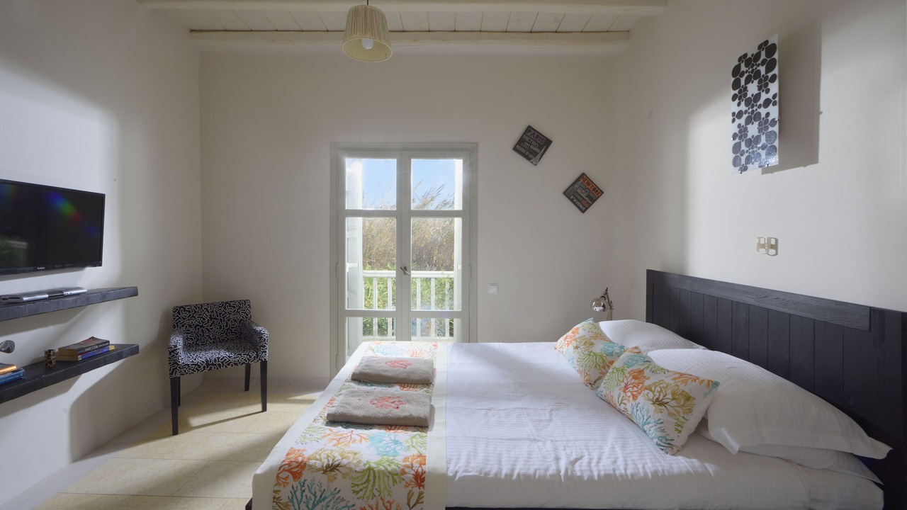 Photo of Bedroom in Ornos