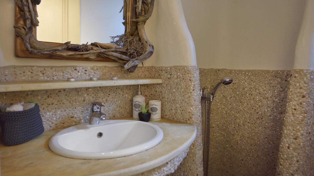Photo of Bathroom in Ornos