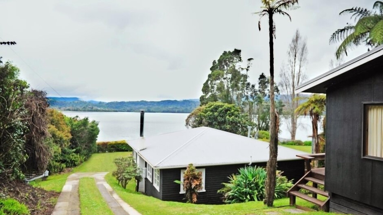 Photo of Others in Lake Tarawera