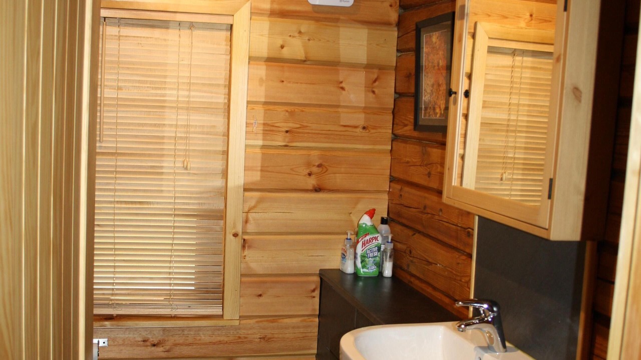 Photo of Bedroom in Strontian
