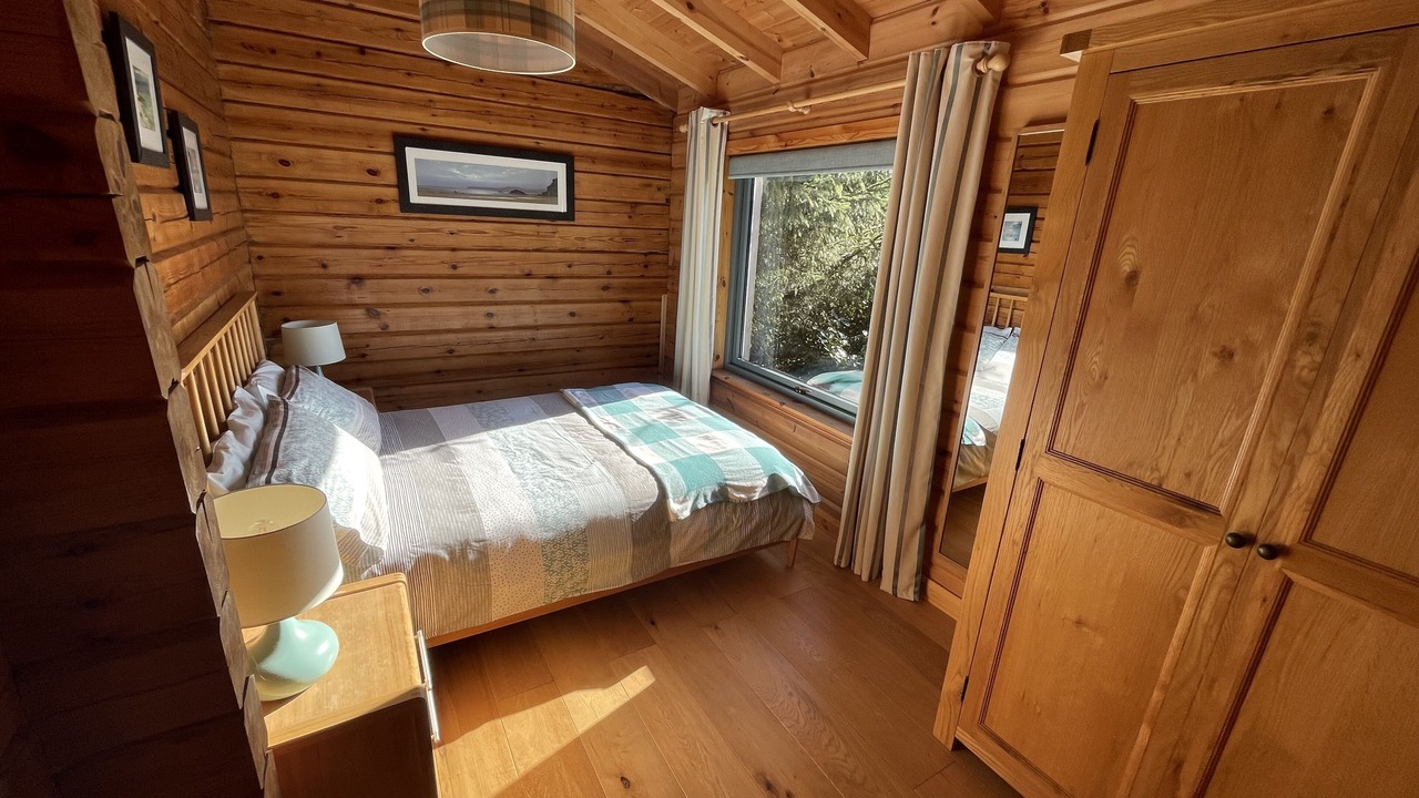Photo of Bedroom in Strontian