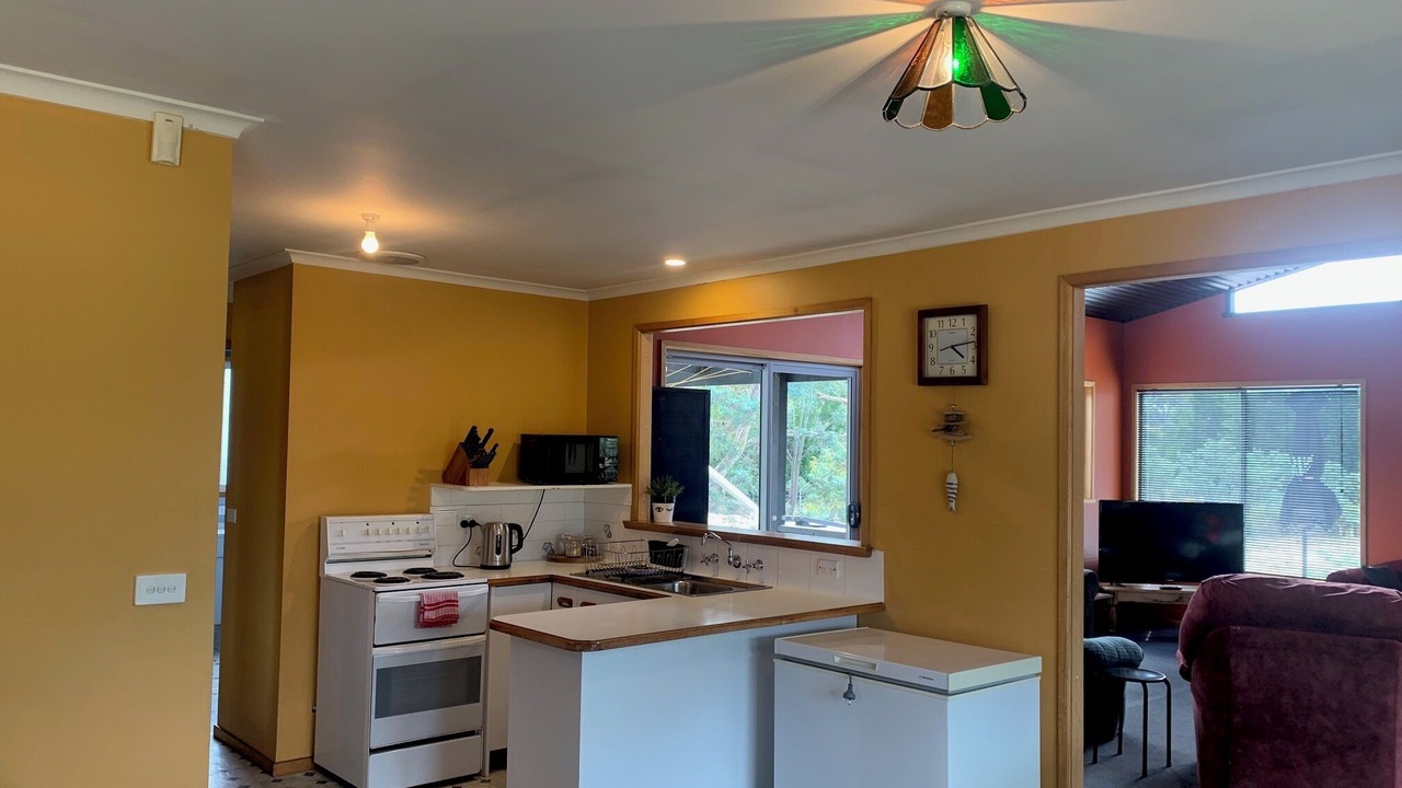 Photo of Kitchen in Dolphin Sands