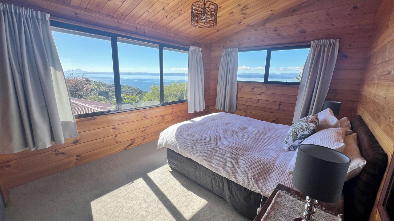 Photo of Bedroom in Omori