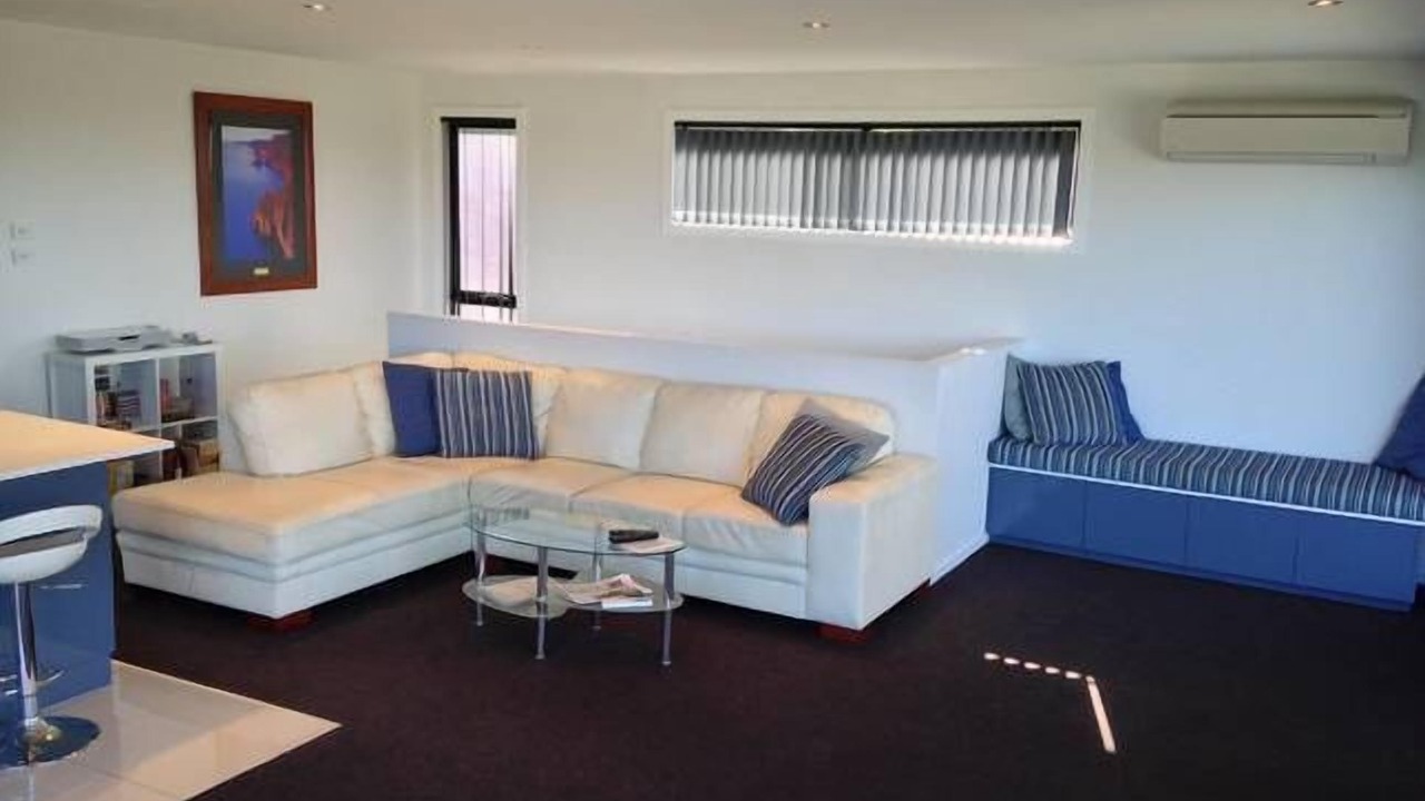 Photo of Livingroom in Eaglehawk Neck