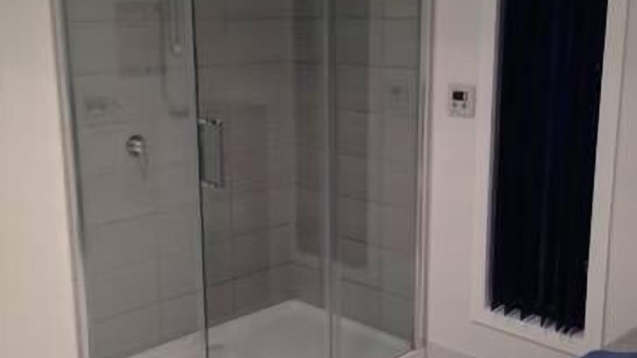 Photo of Bathroom in Eaglehawk Neck