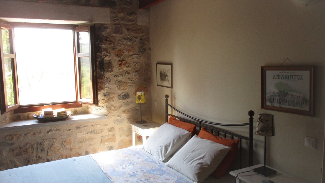 Photo of Bedroom in Fokiano