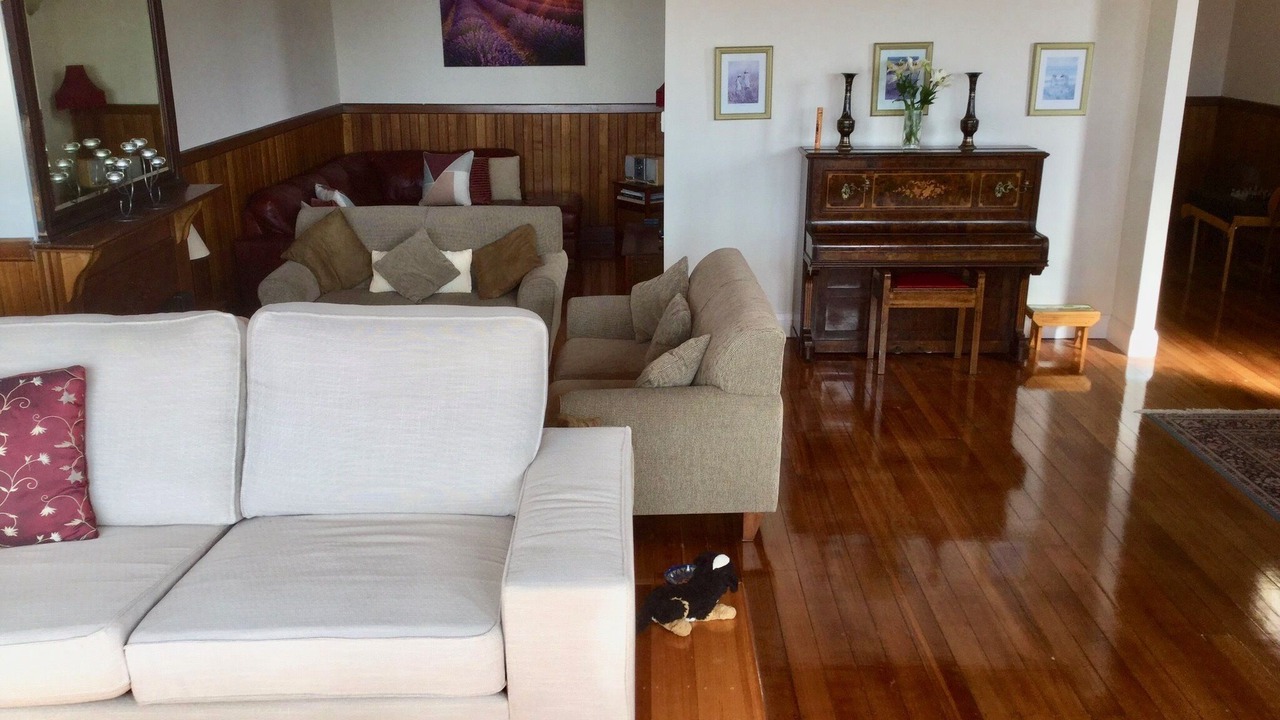Photo of Livingroom in Stanley