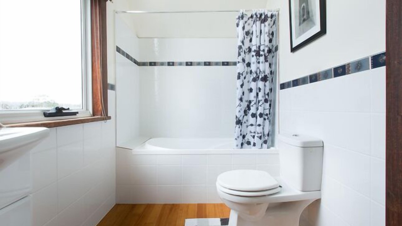 Photo of Bathroom in Beauty Point