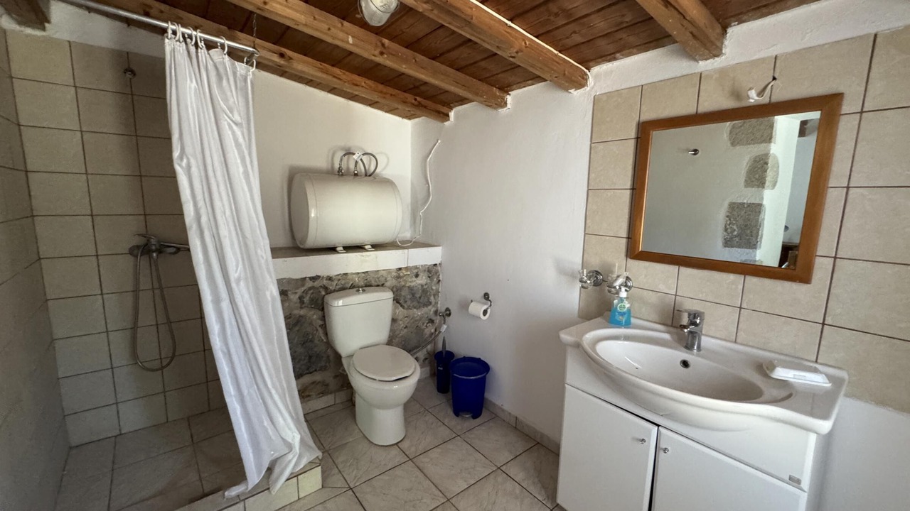 Photo of Bathroom in Leonidio