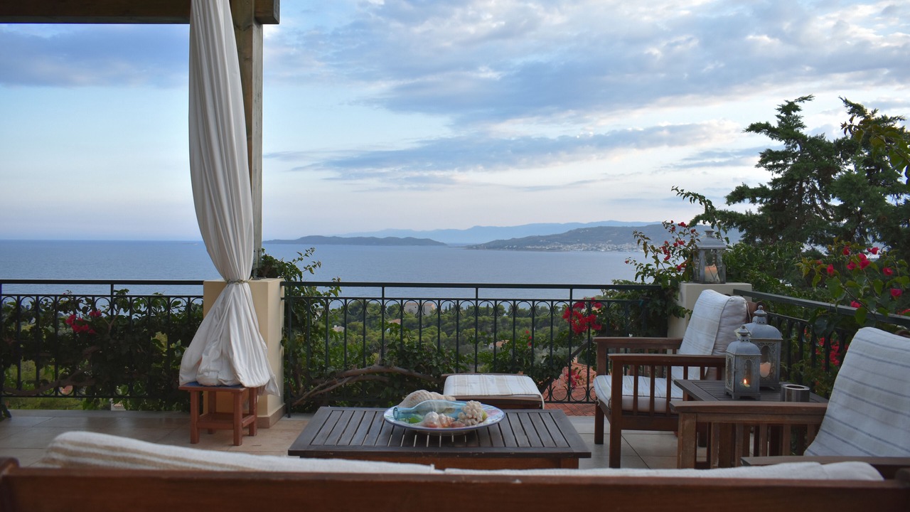 Photo of Patio Balcony in Agios Emilianos