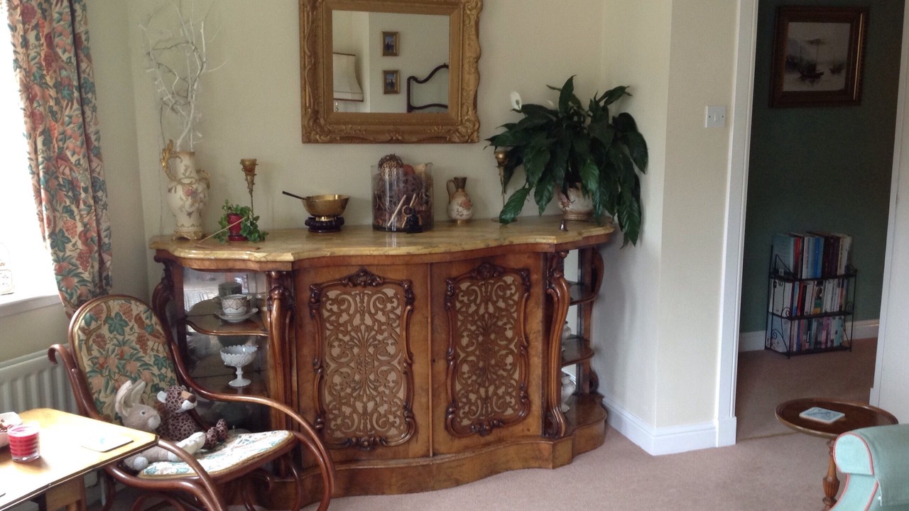 Photo of Livingroom in Penicuik