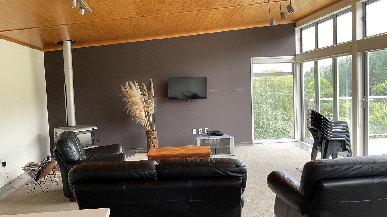 Photo of Livingroom in Gisborne