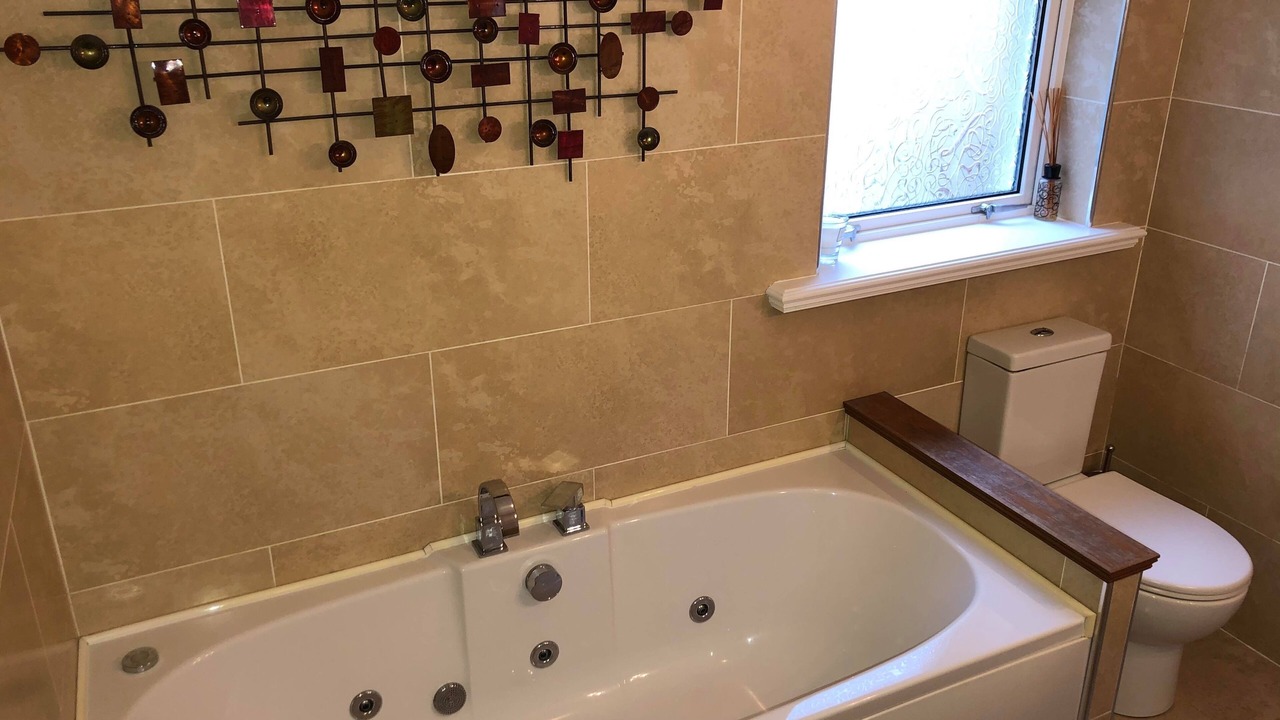 Photo of Bathroom in Leverburgh