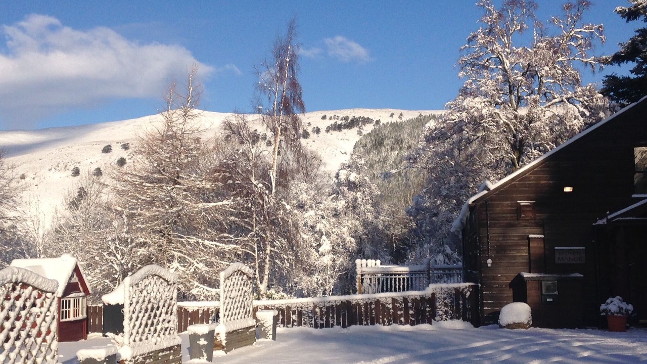 Photo of Others in Braemar