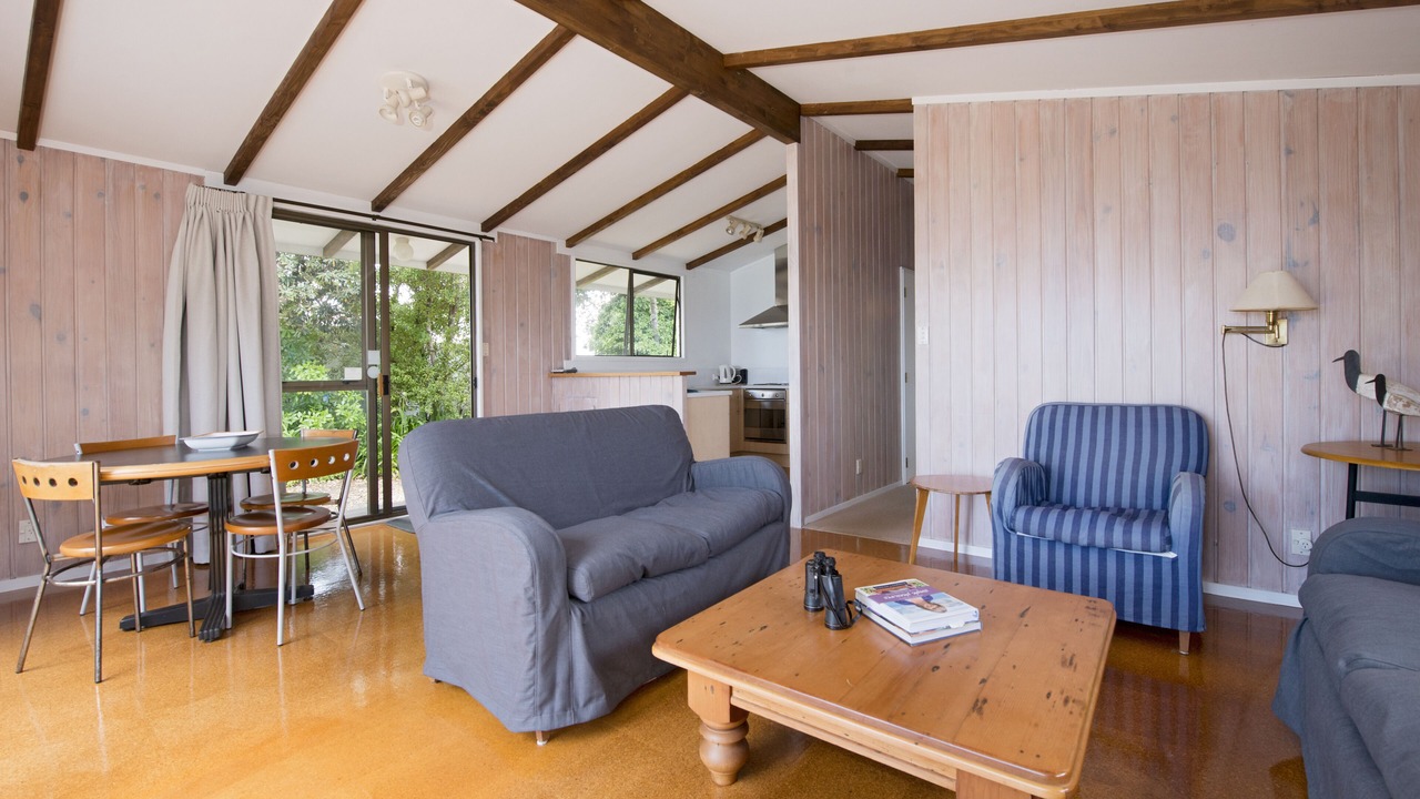Photo of Livingroom in Russell
