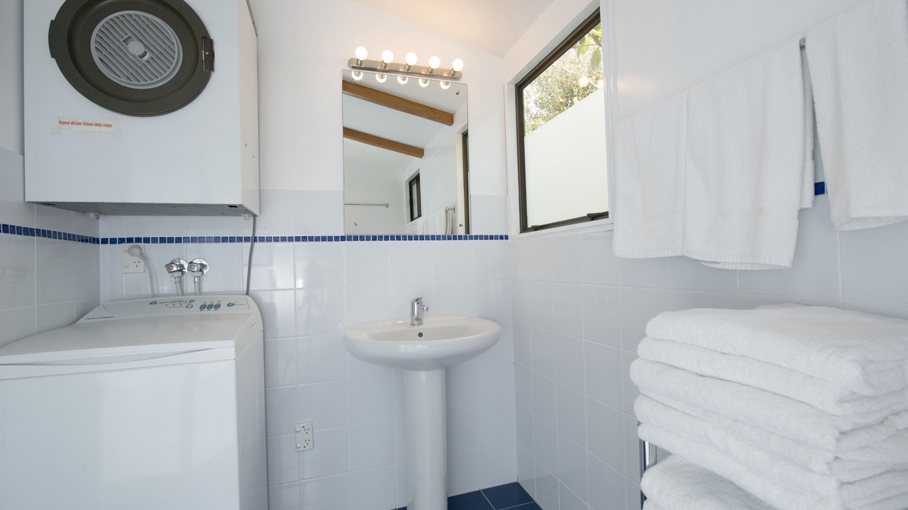 Photo of Bathroom in Russell