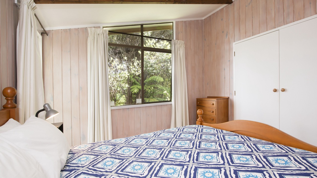 Photo of Bedroom in Russell
