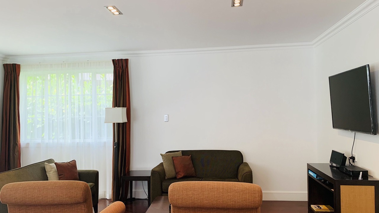 Photo of Livingroom in Russell