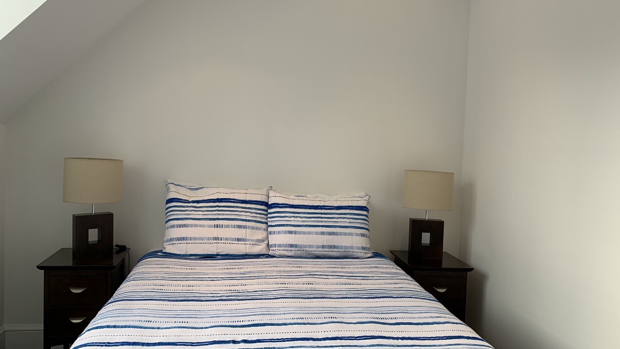 Photo of Bedroom in Russell