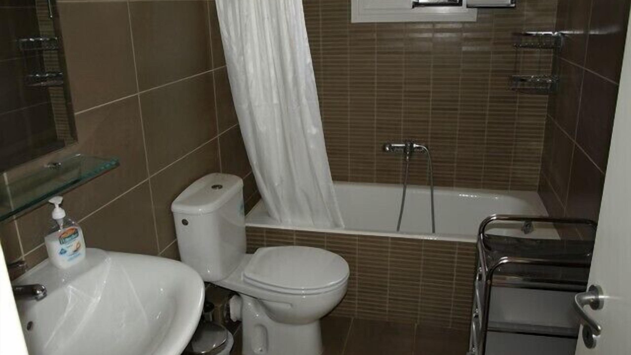 Photo of Bathroom in Katapodata