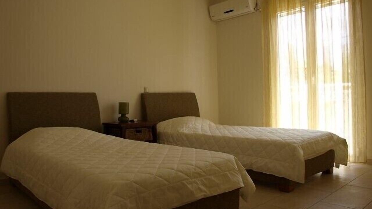 Photo of Bedroom in Katapodata