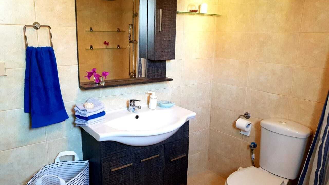 Photo of Bathroom in Mytikas