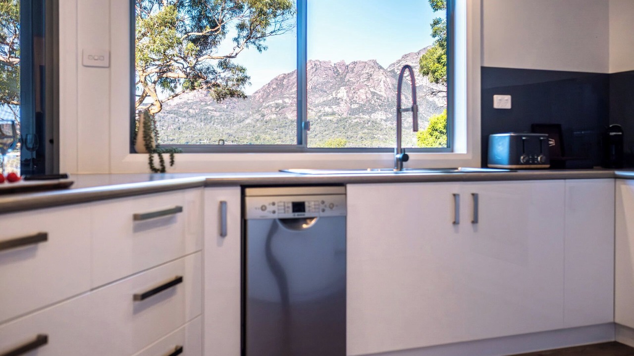 Photo of Kitchen in Coles Bay