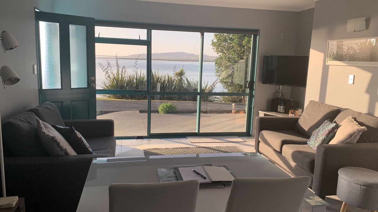 Photo of Livingroom in Onerahi