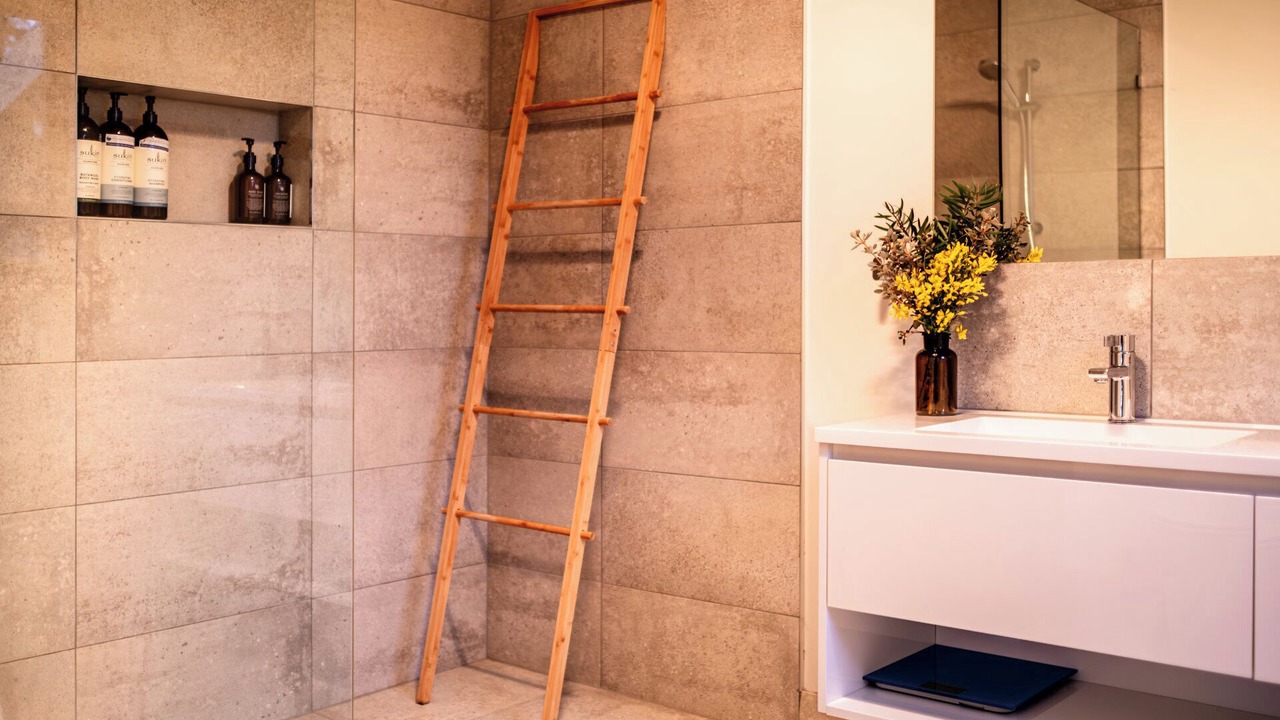 Photo of Bathroom in Coles Bay