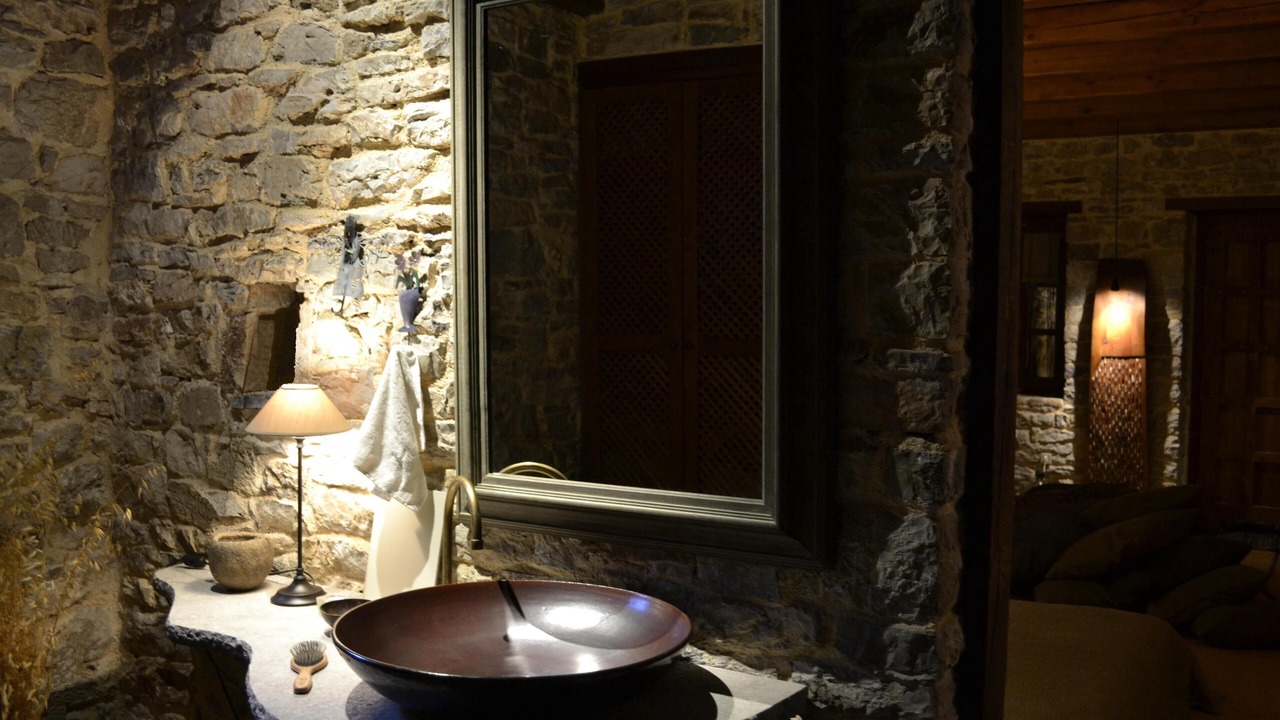 Photo of Bathroom in Vrousti