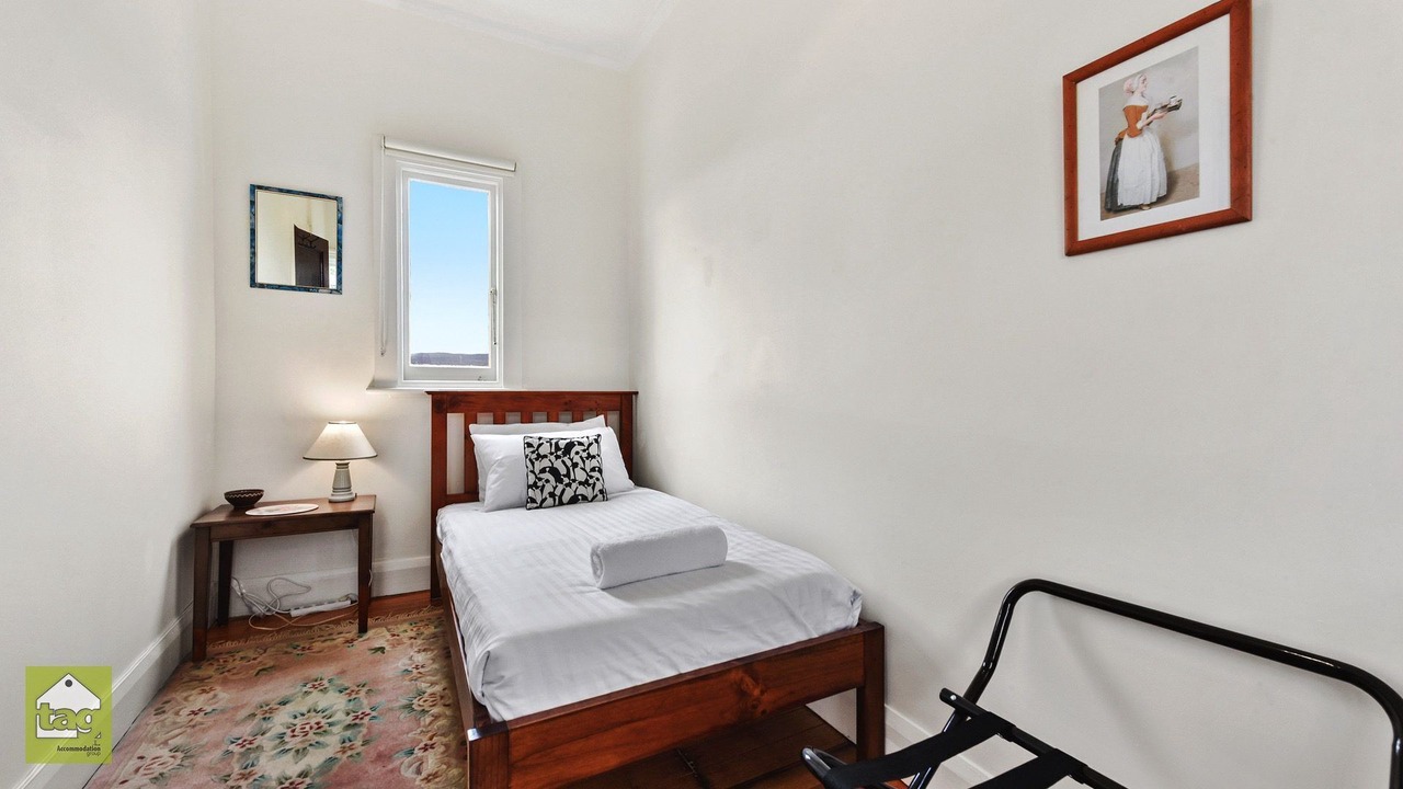 Photo of Bedroom in West Launceston