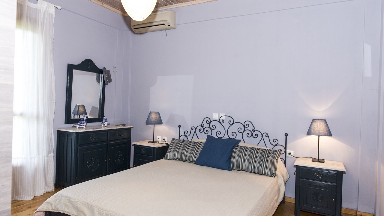 Photo of Bedroom in Krestena