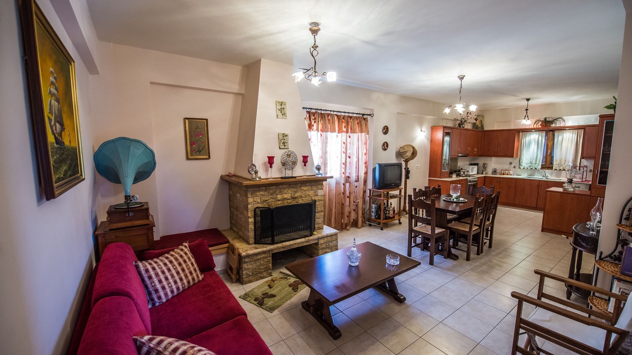 Photo of Livingroom in Stoupa