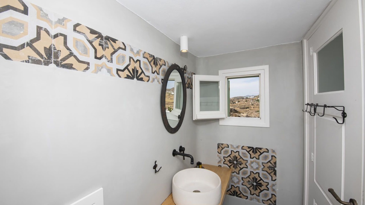 Photo of Others in Paraga