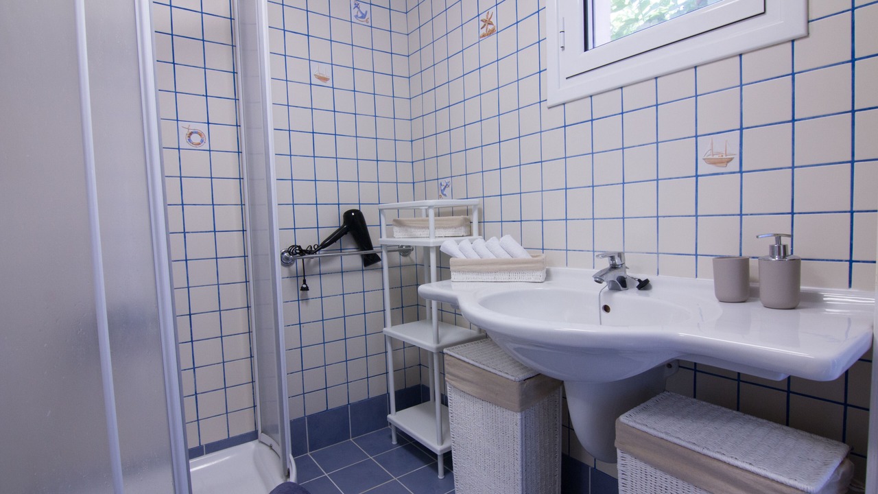 Photo of Bathroom in Lixouri