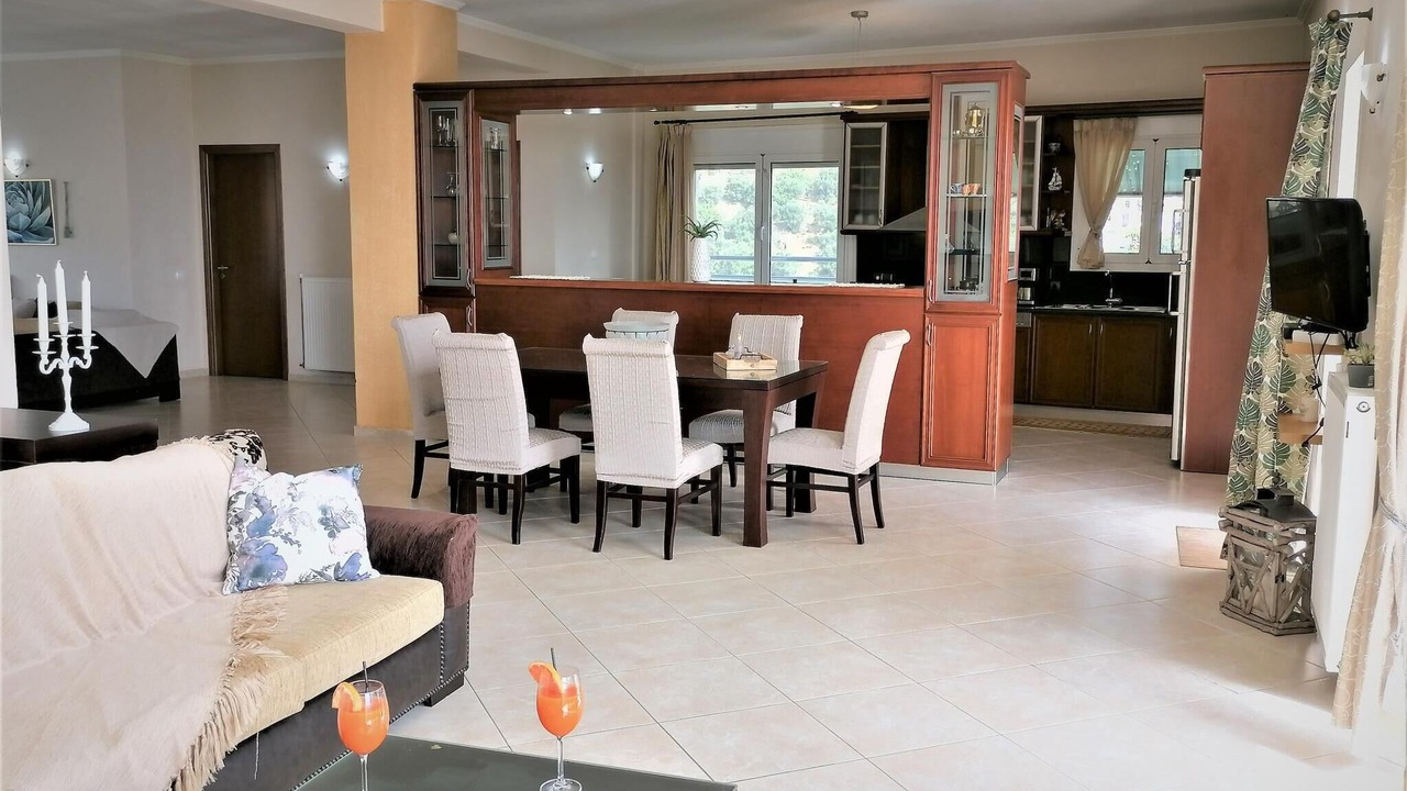 Photo of Livingroom in Agía Eiríni