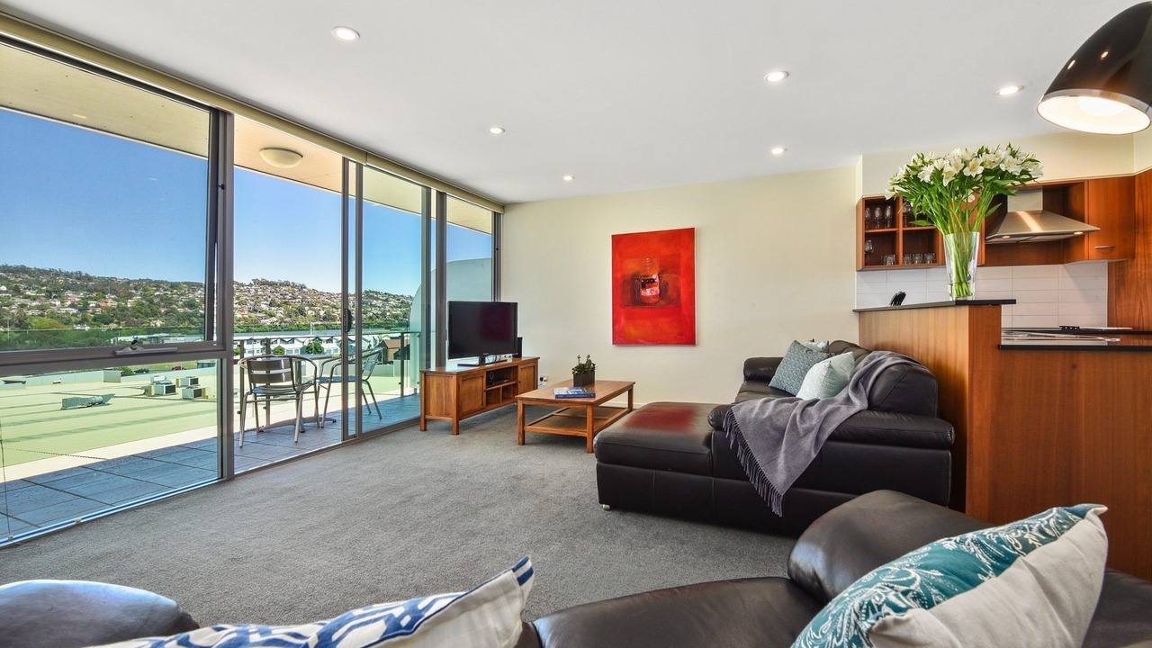 Photo of Livingroom in Launceston CBD