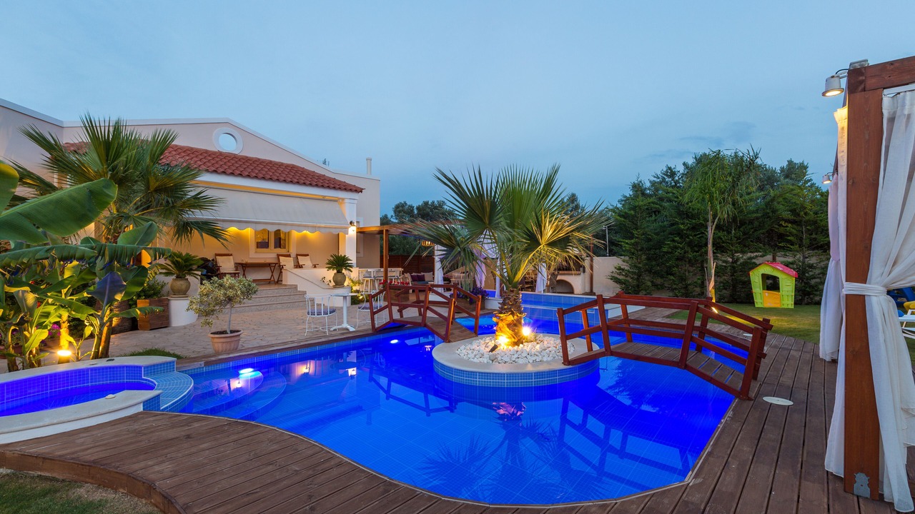 Photo of Outdoor in Roumeli