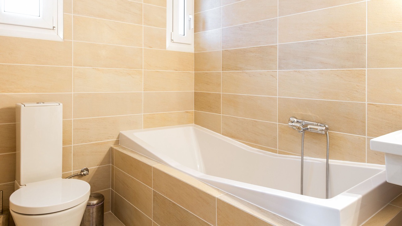 Photo of Bathroom in Thermi