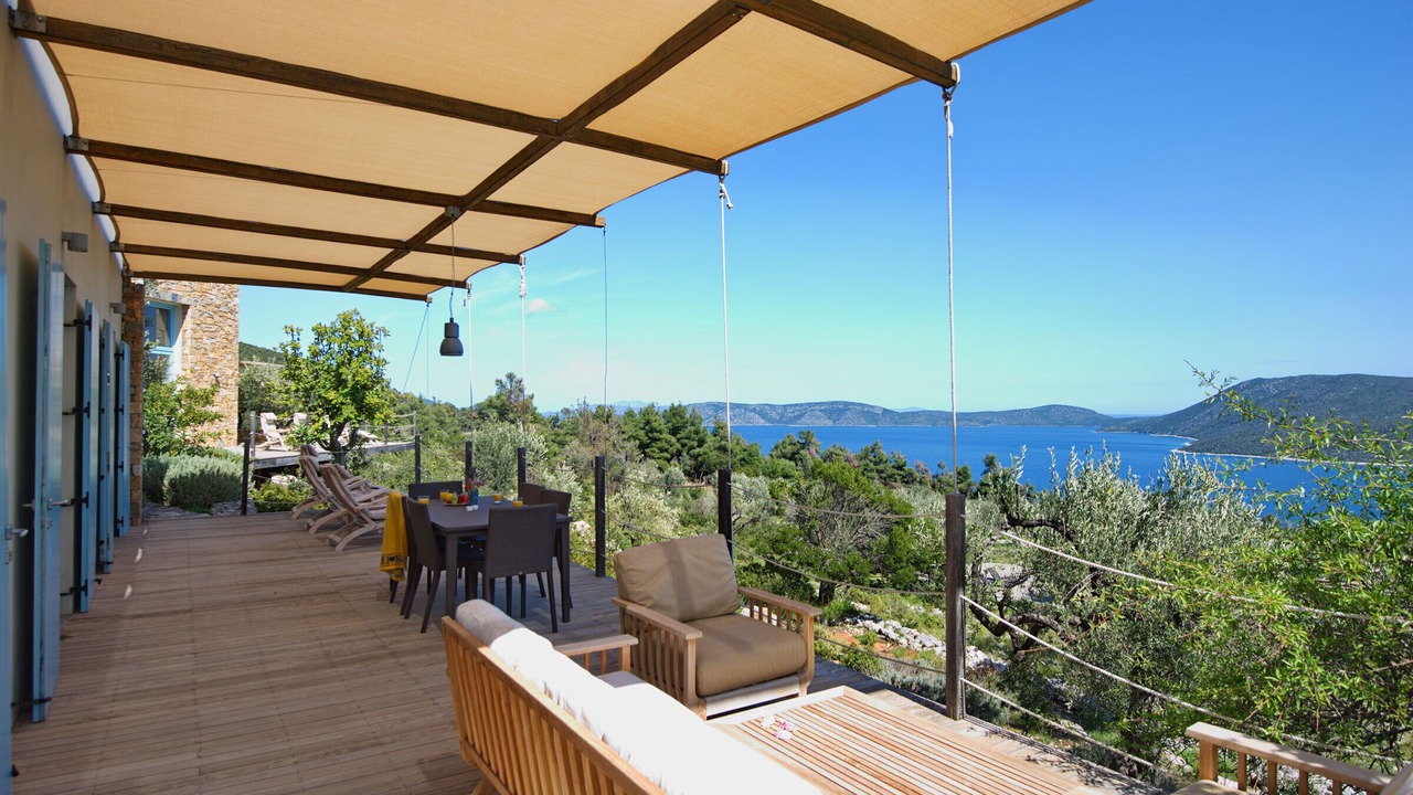 Photo of Outdoor in Votsi