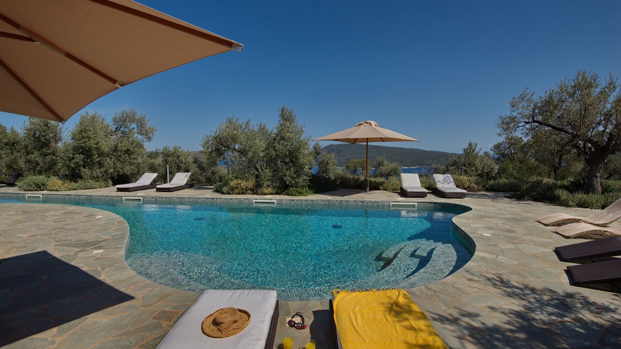 Photo of Outdoor in Votsi