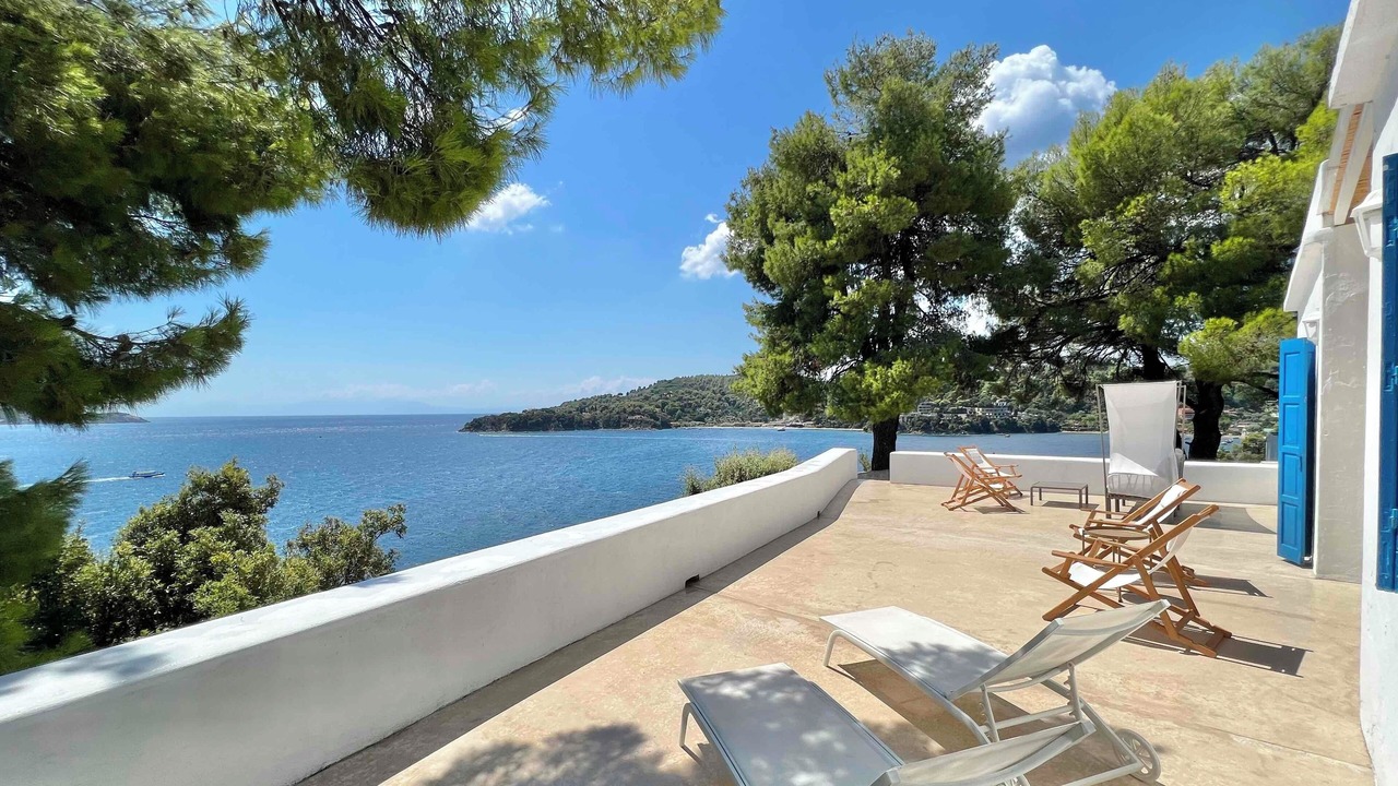 Photo of Patio Balcony in Katsarou