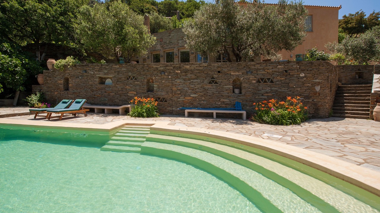 Photo of Outdoor in Andros Town