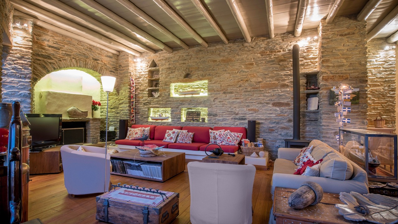 Photo of Livingroom in Andros Town